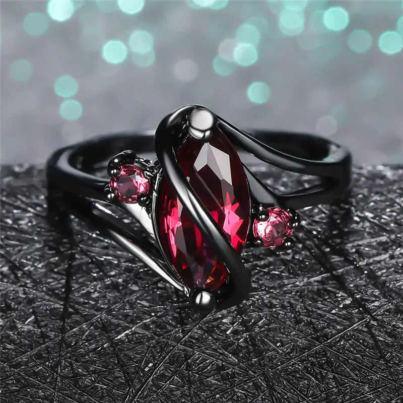 Elegant Gem Band - Unique & Fashionable Accessory