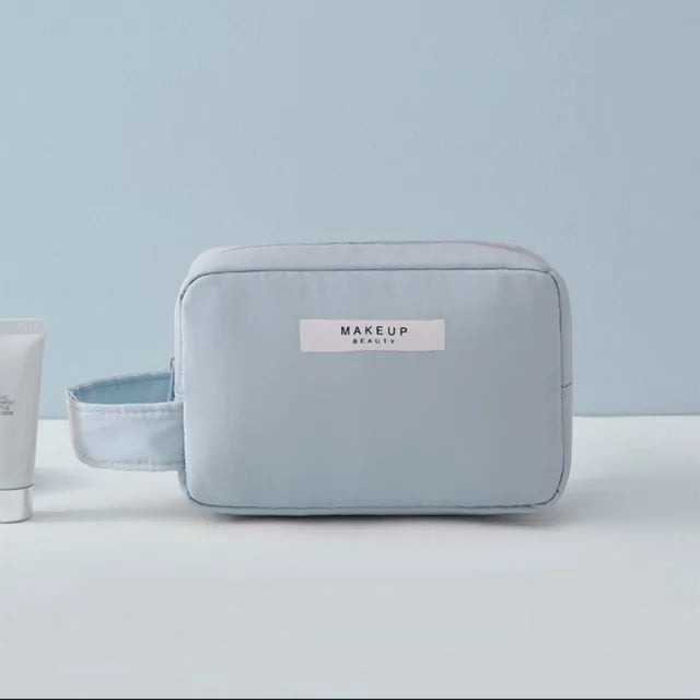 Stylish Makeup Bag for Organizing Your Essentials